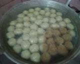 Foto langkah ke 4 dari resep Cilok Kuah Ayam.