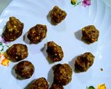 कोकोनट एनर्जी बाइट्स (coconut energy bites recipe in Hindi) रेसिपी चरण 3 फोटो