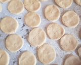Foto del paso 4 de la receta: Galletitas saladas tipo crackers