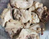Foto langkah ke 1 dari resep Ayam Kesrut Banyuwangi.
