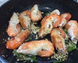 รูปขั้นตอนการทำที่ 6 ของ กุ้งผัดพริกเกลือ