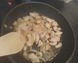 Foto del paso 2 de la receta: Pasta con pollo y queso