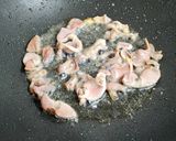 奶香蘋果絲瓜小炒 ‧ クリーミーアップルヘチマ炒め的食譜步驟3照片