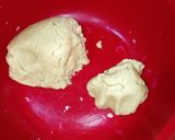 A picture of step 4 of Simple sugar cookies.