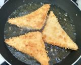 Foto langkah ke 7 dari resep Roti Tawar Goreng (isi meses keju).