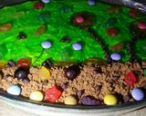 A picture of step 5 of Aquarium Fruit custard.