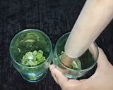 A picture of step 3 of Mojito.