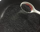 Foto langkah ke 3 dari resep Susu Kacang 🍼 Soymilk Black Sesame.
