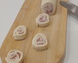 Foto del paso 4 de la receta Espirales Crujientes de masa de Pizza con Embutidos y Queso Fundente al horno