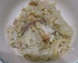 A picture of step 5 of Ghiya ka raita😋.