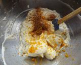 Foto del paso 1 de la receta: Postre improvisado con melocotones en almíbar y fruta con crema apto para diabéticos