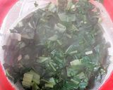 Foto del paso 17 de la receta Alubias pintas con acelgas y brotes verdes de cebolletas tiernas