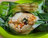 Foto langkah ke 8 dari resep Nasi Bakar Suwir Tongkol Pedas.