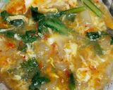 Foto langkah ke 4 dari resep Seblak telor sawi manis.
