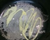 Foto langkah ke 4 dari resep Papeda goreng/ telur Gulung.