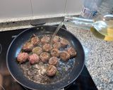 Foto del paso 3 de la receta: Albóndigas Tomateras