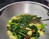 Foto langkah ke 4 dari resep Sayur Bayam Bening.