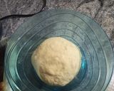 A picture of step 1 of Cheesy chicken pizza.