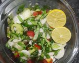 લીલી ડુંગળી સલાડ (Green onion Salad Recipe in Gujarati) રેસીપી સ્ટેપ1ફોટો