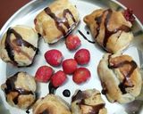 A picture of step 5 of Strawberry and chocolate pastry#themechallenge.
