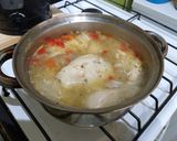Foto del paso 1 de la receta: Arepas de pollo y palta