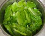 燙大陸妹佐貝里斯辣醬的食譜步驟2照片
