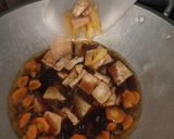 Foto langkah ke 4 dari resep Tahu Kentang Wortel Kuah Kecap Balita dan keluarga.