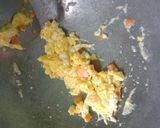 Foto langkah ke 5 dari resep Egg rice butter.