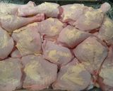 Foto del paso 3 de la receta Pollo asado con patatas, limón y vino