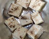 A picture of step 2 of Gondhoraj lemon paneer.