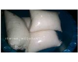 Foto langkah ke 4 dari resep Lontong Plastik yg Montok.