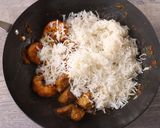 鮮蝦豬肉咖哩炒飯的食譜步驟4照片