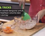 Foto langkah ke 3 dari resep Siomay Dimsum Ayam Gurih Dan Kenyal: Modal Rp 1000/pcs.