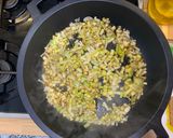 Foto del paso 2 de la receta: Arroz con pato foie y setas