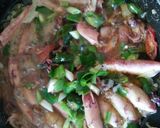 Foto langkah ke 3 dari resep Tumis cumi cabe bawang pedas.