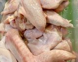 Foto langkah ke 1 dari resep Ayam masak kecap.