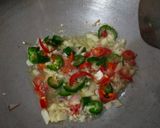 Foto langkah ke 2 dari resep Tumis Tahu Tempe Tauge.