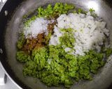 A picture of step 3 of Green Peas Kachori.