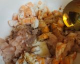 รูปขั้นตอนการทำที่ 2 ของ ผักห่ออกไก่ทรงเครื่อง