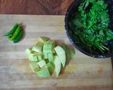 A picture of step 1 of Chilli mango margarita.