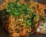 Foto langkah ke 7 dari resep Mie goreng.