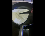Foto del paso 2 de la receta: Tortipizza con salami