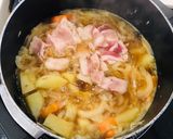 Foto del passaggio 3 della ricetta Nikujaga🇯🇵 Carne e patate