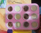 A picture of step 6 of Vanilla Cupcakes/Chocolate cake.
