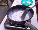 A picture of step 5 of Mushroom Soup.