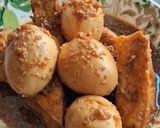 Foto langkah ke 4 dari resep Semur Telur dan Tahu.