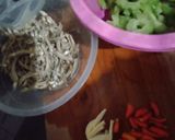 Foto langkah ke 1 dari resep Tumis pare teri.