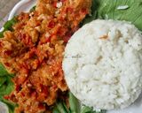 Foto langkah ke 6 dari resep Ayam geprek sambal spesial.