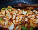 Foto langkah ke 4 dari resep Balado Cumi Pete.
