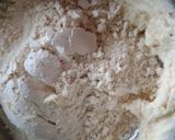 A picture of step 2 of Vanilla chocochips cookies.